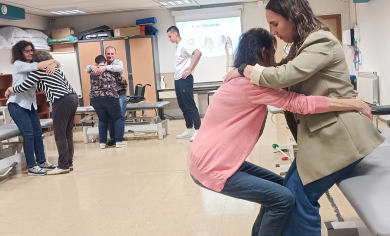 La USAL promueve el bienestar físico, emocional y social de los cuidadores de personas con discapacidad crónica