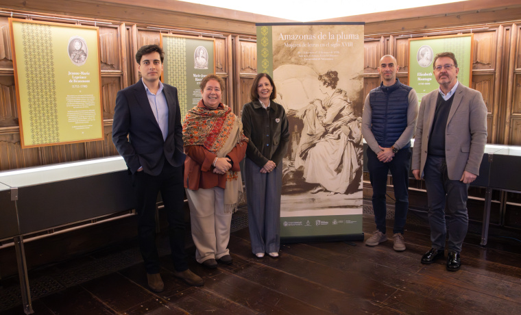 La exposición “Amazonas de la pluma”, organizada por la Unidad de Cultura Científica y de la Innovación y la Biblioteca General Histórica